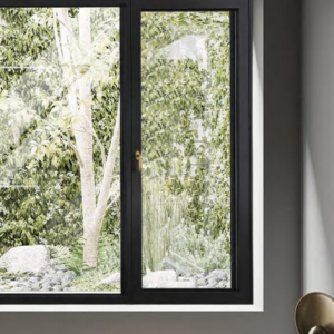 113 ARMOR-CLAD WINDOW