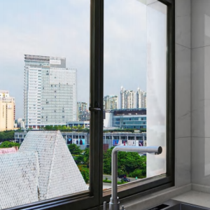 96C SLIDING DRIFT WINDOW
